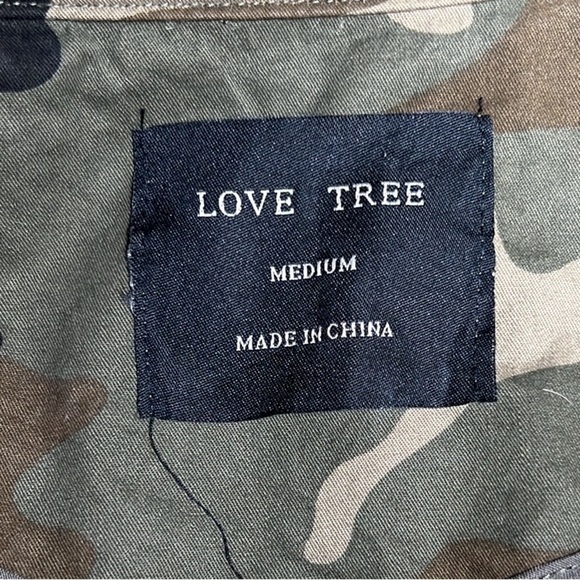 LOVE Tree Rmt Green Camo Utility Style Jacket - Size Medium, Like New - Picture 6 of 8